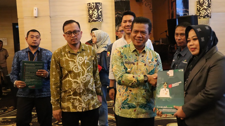 Kabupaten Bandung Permudah Investor dengan Izin yang Transparan dan Evisien